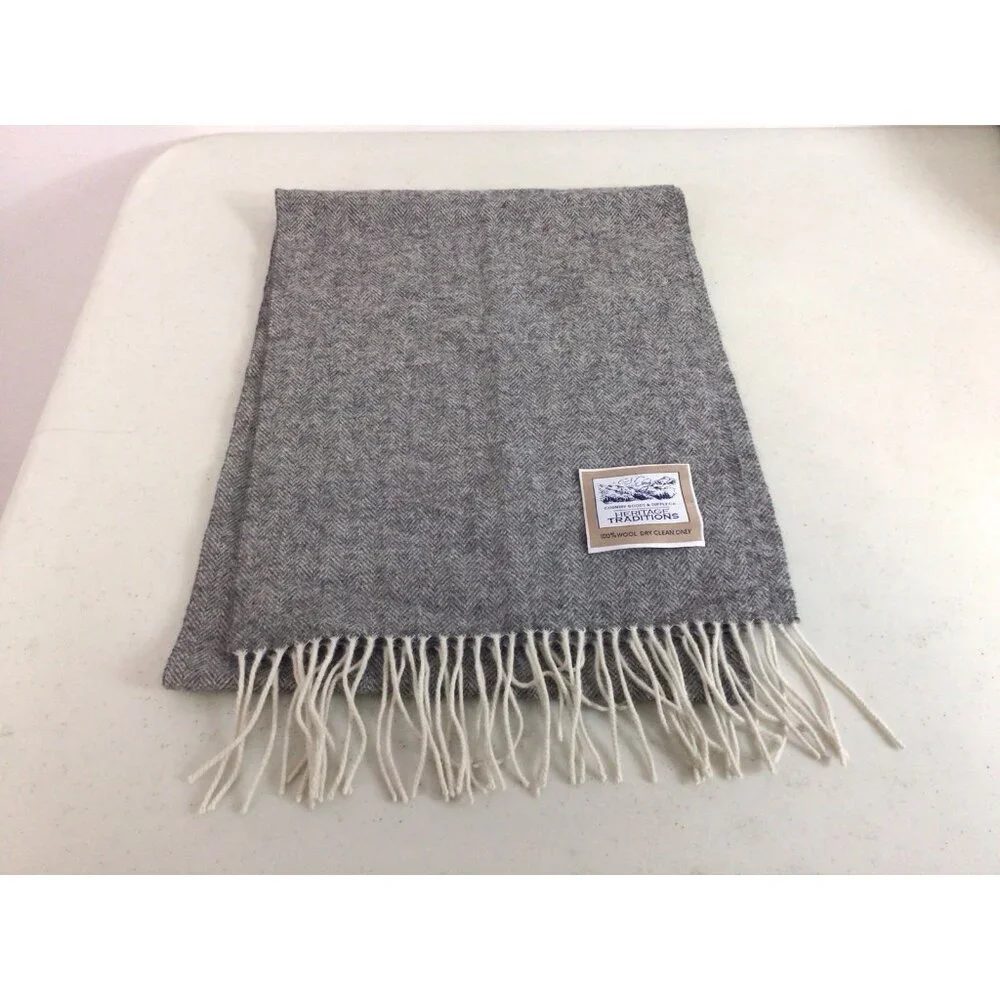 Heritage Traditions Gray Wool Scarf Mens One Size